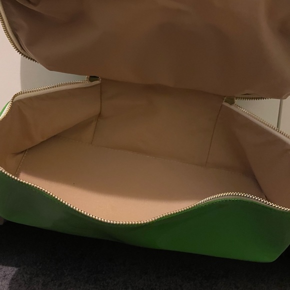 SOLD * SOLD Women’s Limited Edition Travel Tote Shiny Crème with Green Accents - Picture 9 of 16